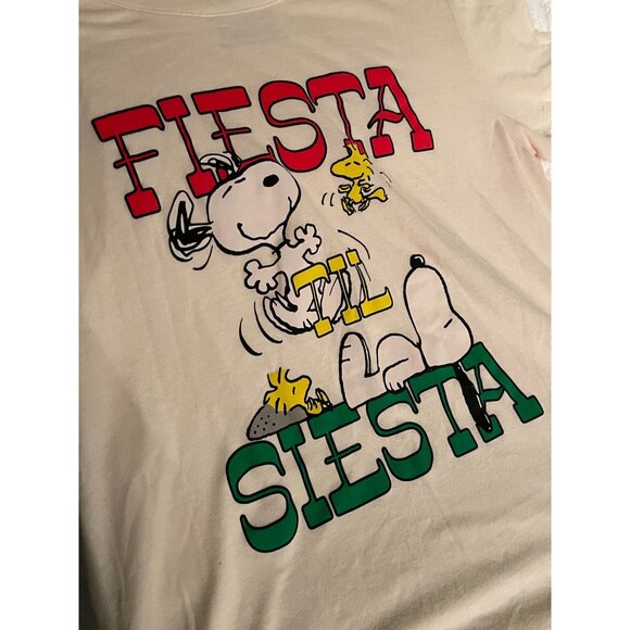 Peanuts Fiesta Siesta Snoopy T-Shirt XL Beige Cotton/Polyester Blend Fun Graphic - Picture 6 of 9